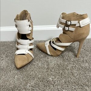 Stylish Tan and White Women's Heels